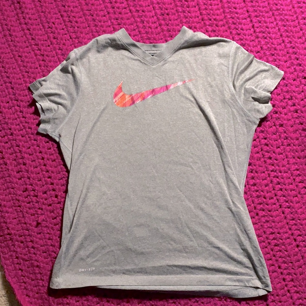 Cute Nike dri-fit shirt